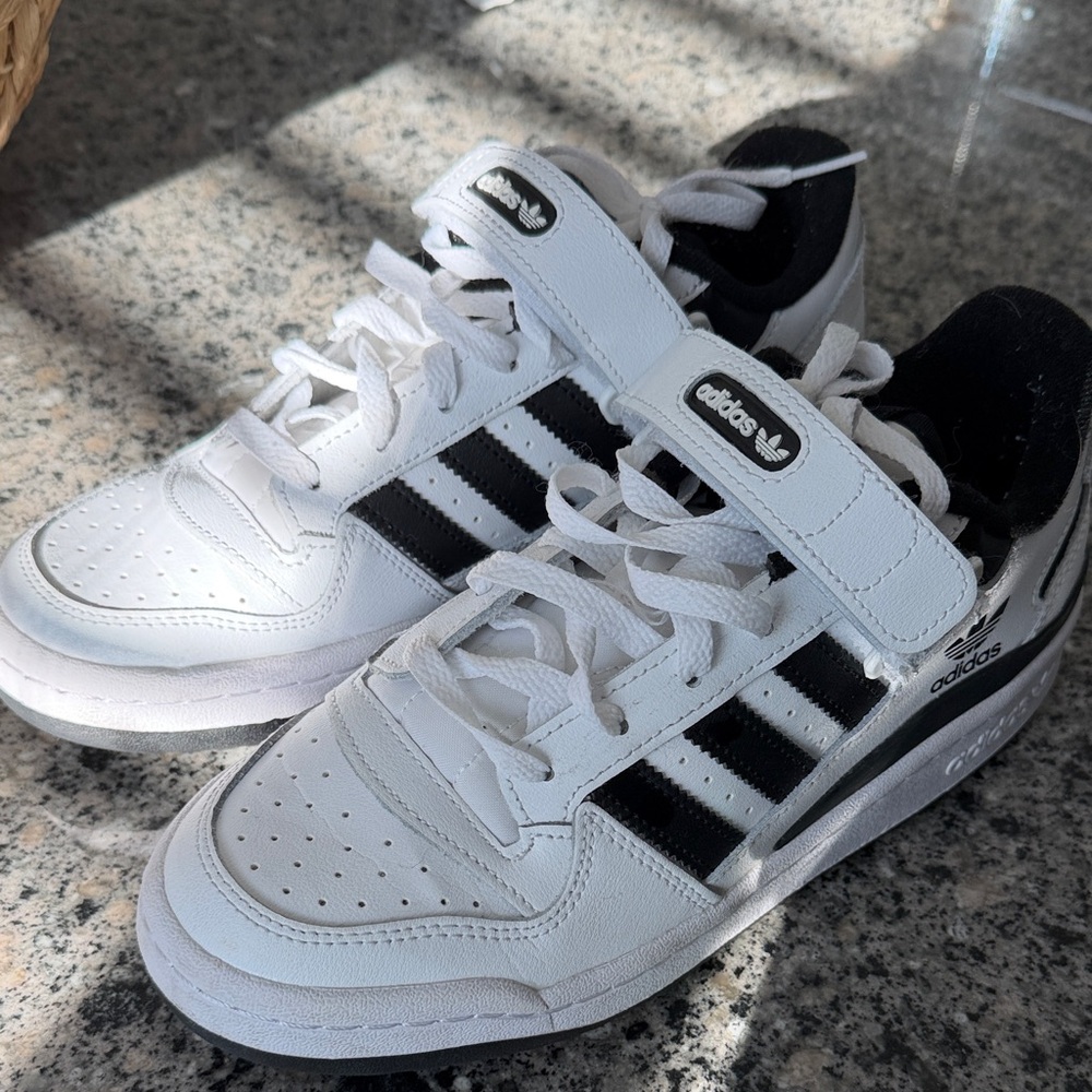 Adidas White and Black Low Forum Sneakers